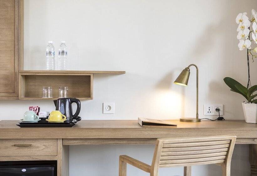 디럭스 룸, Eastin Ashta Resort Canggu