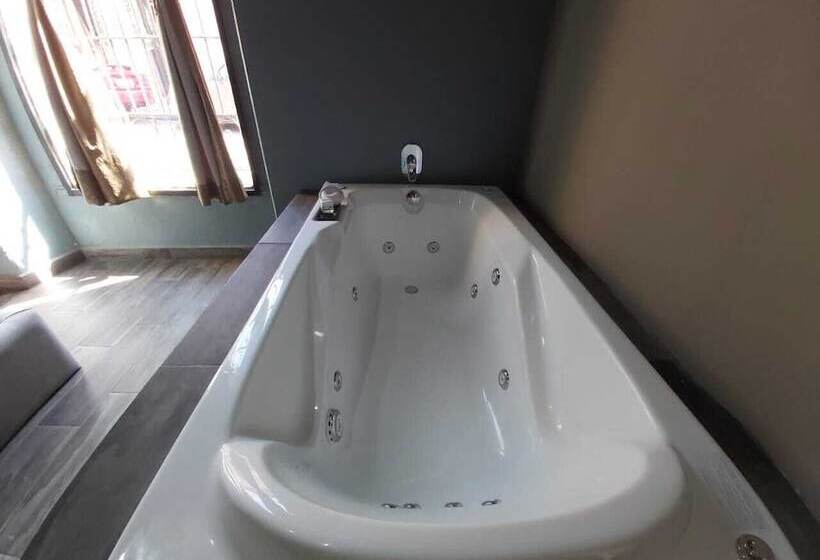 Люкс, Independencia Dos 7 Hotel Boutique