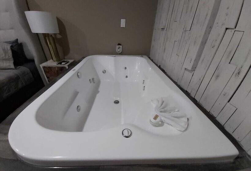 Люкс, Independencia Dos 7 Hotel Boutique