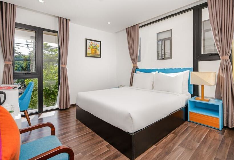 اتاق لوکس, Platinum Danang