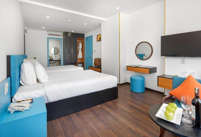 سوییت خانوادگی, Platinum Danang