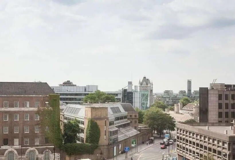 آپارتمان سوپریور 1 خوابه, Rockwell East Tower Bridge