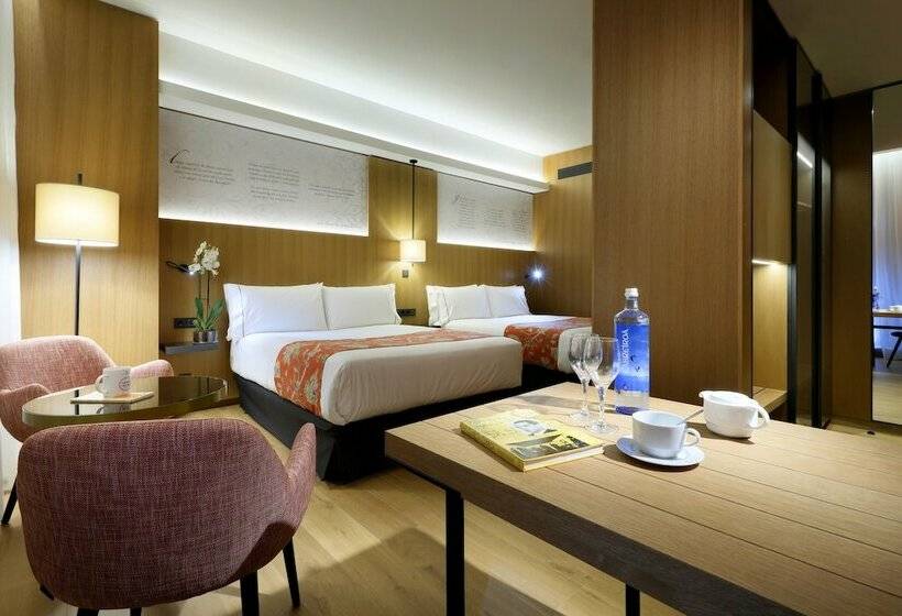 اتاق استاندارد سه نفره, áurea Catedral By Eurostars Hotel Company