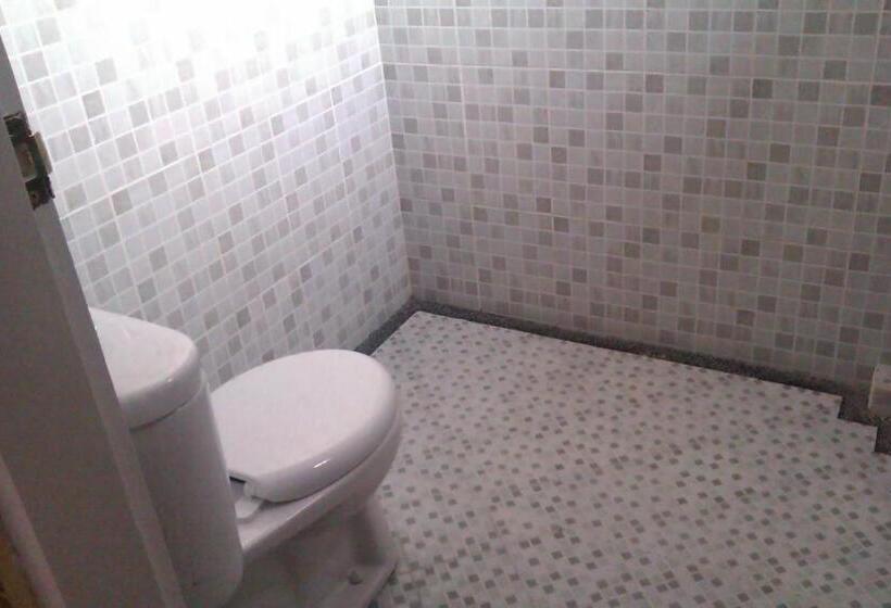 חדר דלוקס, Puri Mandhara Lovina