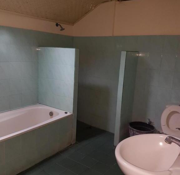 מיטה בחדר משותף, Puri Mandhara Lovina