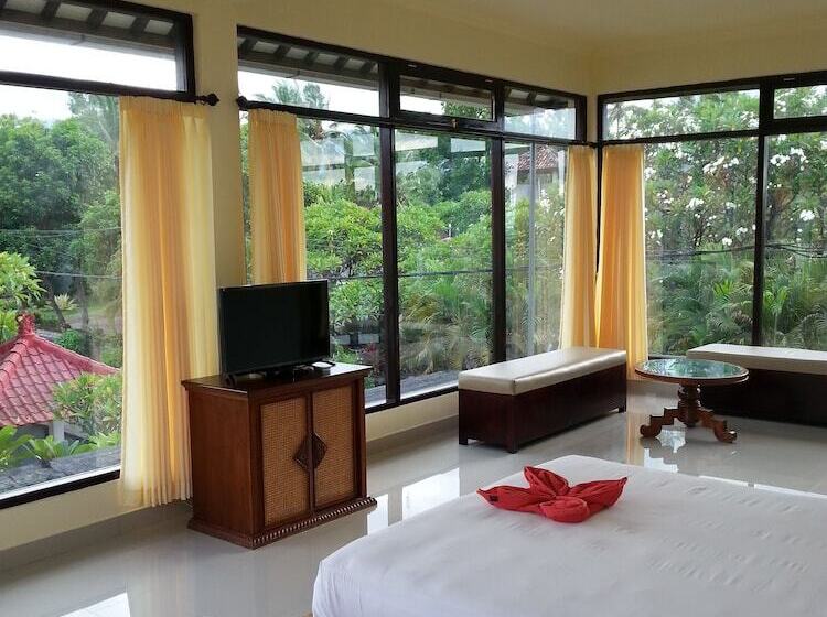 חדר משפחתי, Puri Mandhara Lovina