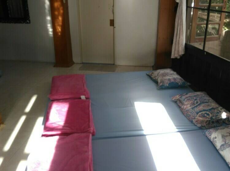 패밀리 룸, Rueanphen Homestay