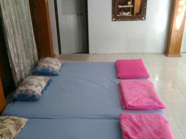 חדר משפחתי, Rueanphen Homestay