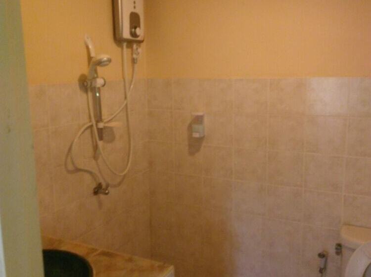 חדר משפחתי, Rueanphen Homestay