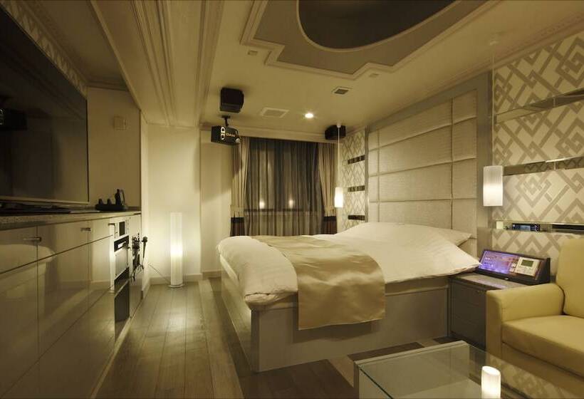 חדר סטנדרט, Waltz Chiryu