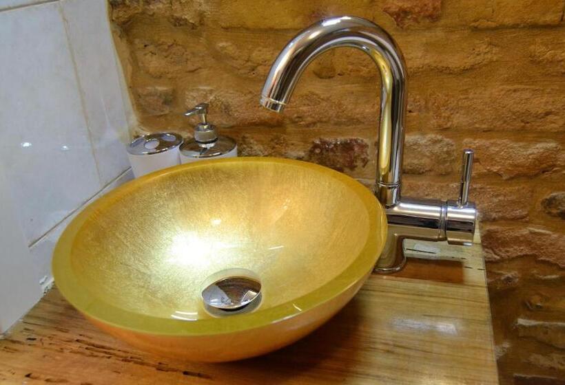 غرفة قياسية رباعية, B&b La Lanterna