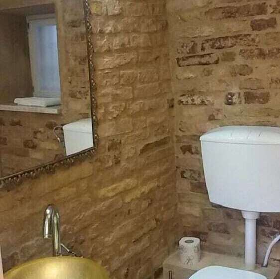 غرفة قياسية, B&b La Lanterna