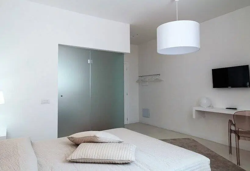 スタンダードルーム, Vittoria Design Hotel Di Luce Hotels