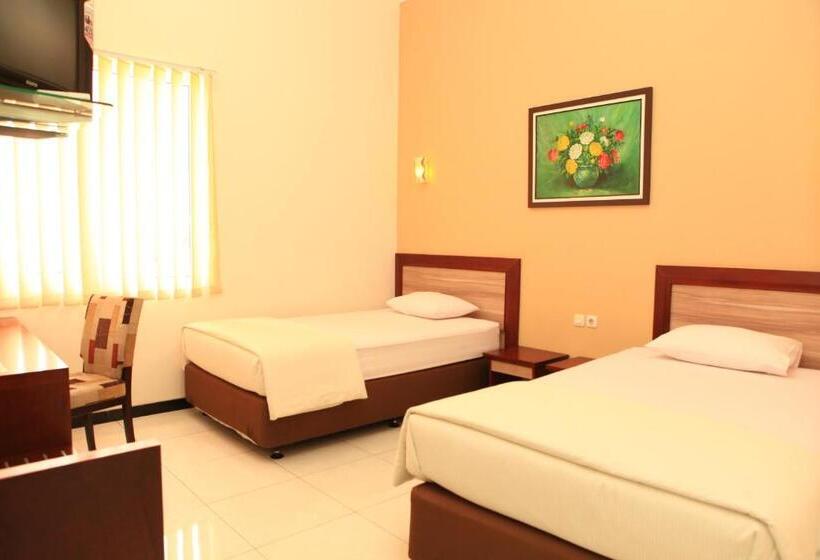 Superior Oda, Arya Graha Semarang