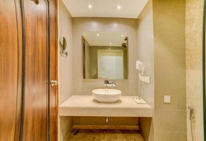 デラックスルーム, Fabhotel Prime The King S Court   Nr Calangute Beach