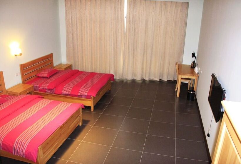 חדר אקונומי, Red Flag Canal Intl Youth Hostel