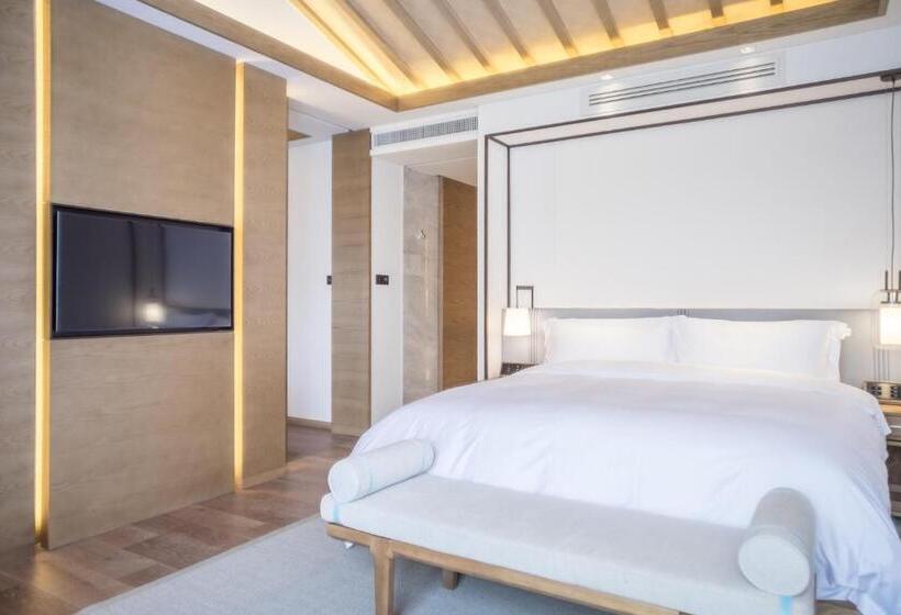 סוויטת סופריור, The Sifang Hotel Nanjing, Autograph Collection