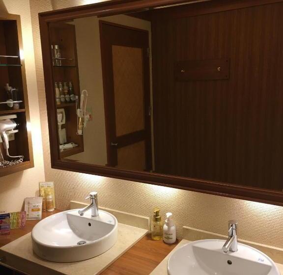 اتاق لوکس, Water Gate Tokuyama Adult Only