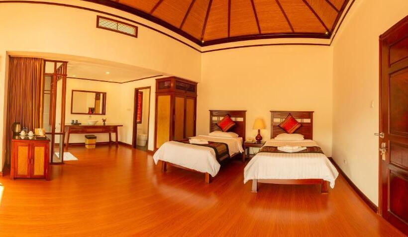 스탠다드 방갈로, Le Grand Pakbeng