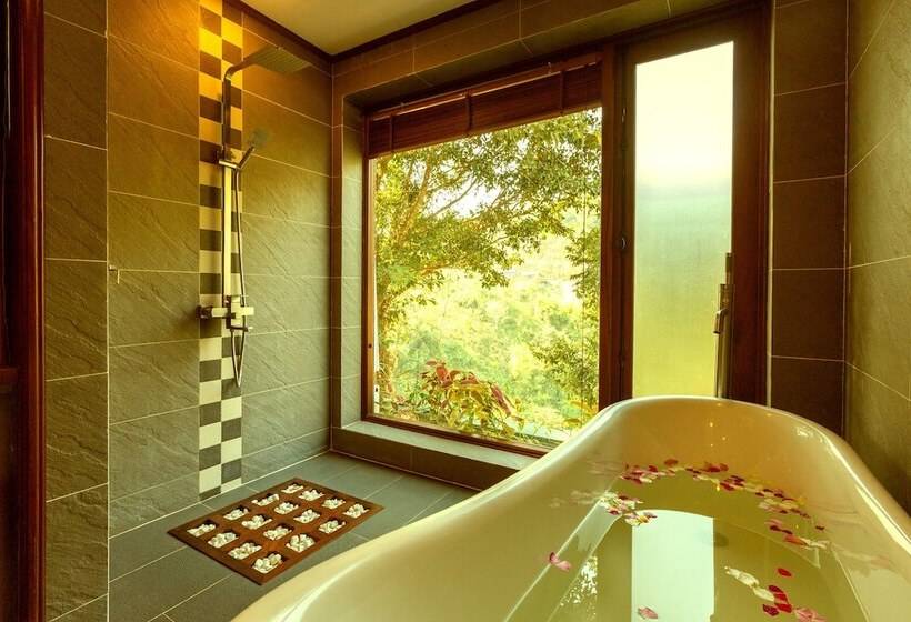 Президентский Люкс, Le Grand Pakbeng