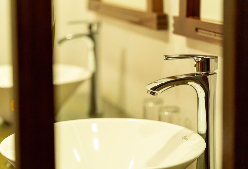 Президентский Люкс, Le Grand Pakbeng