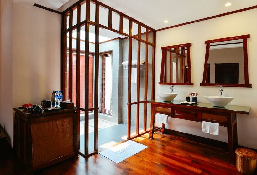 패밀리 룸, Le Grand Pakbeng