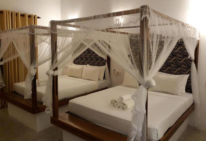 家庭套房, Safari Queens Resort