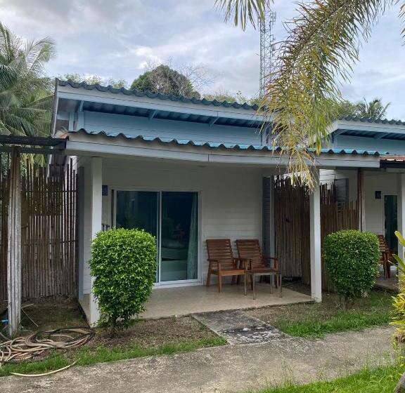 Quarto standart vista jardim, Smile Resort Koh Mook