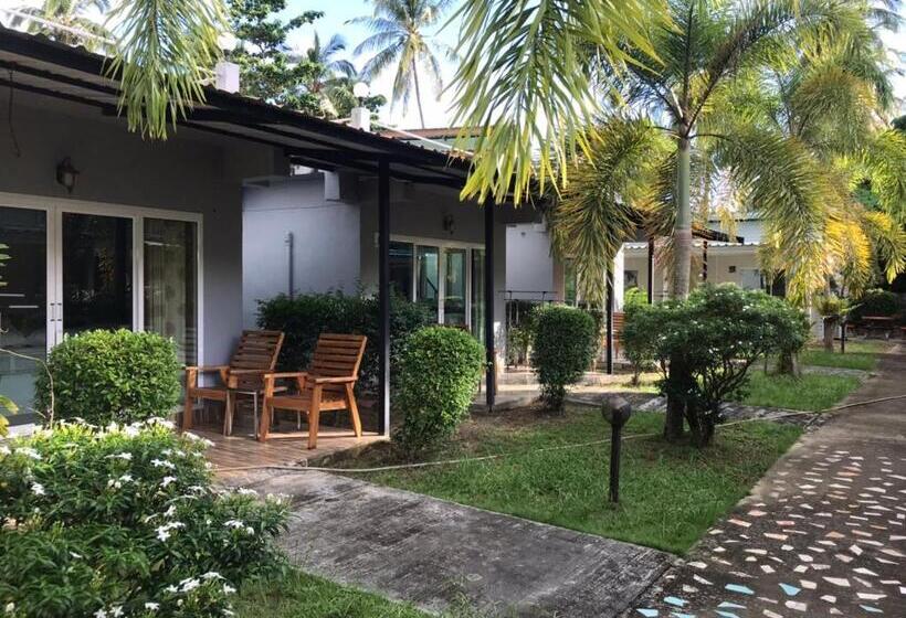 Quarto superior, Smile Resort Koh Mook