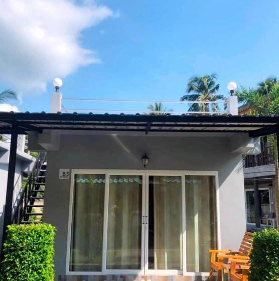 Quarto superior, Smile Resort Koh Mook