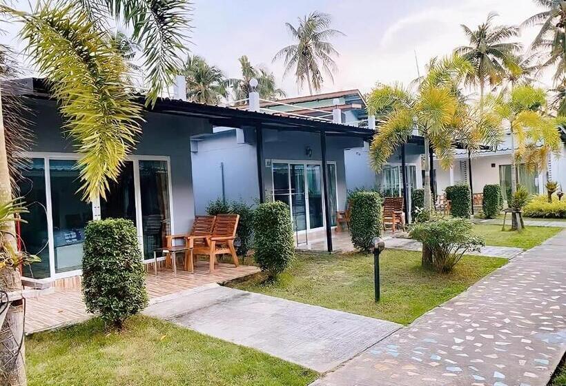 수피리어 룸, Smile Resort Koh Mook