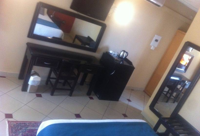 اتاق استاندارد, Palapye Guest House