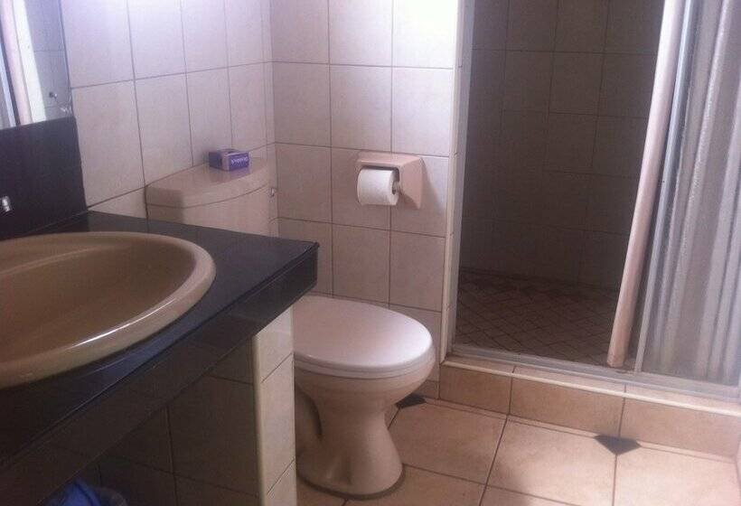 اتاق استاندارد, Palapye Guest House