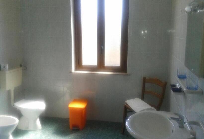 شقة غرفتين, Residence Gnura Momma