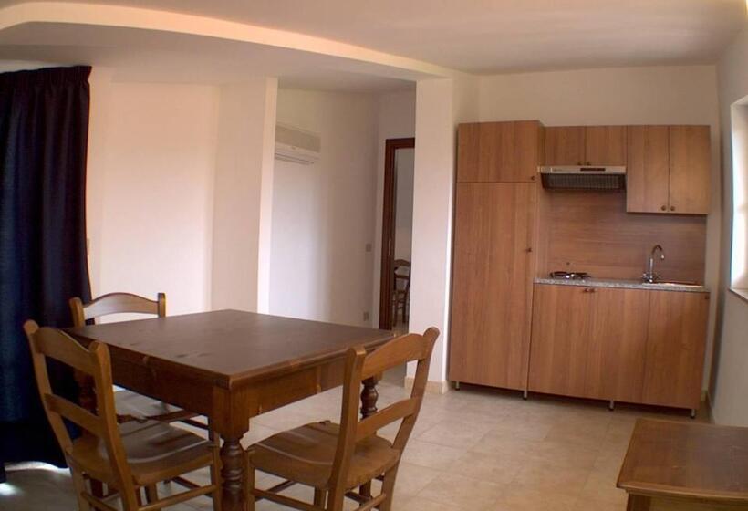 شقة غرفتين, Residence Gnura Momma