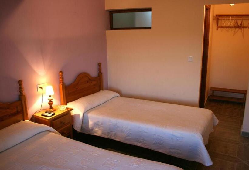 バルコニー付きスタンダードルーム, Alojamientos Plaza Mayor