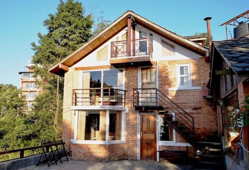 سوییت با چشمانداز کوه, At The End Of The Universe