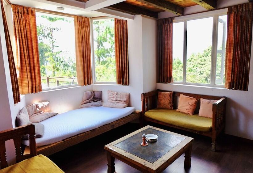 سوییت با چشمانداز کوه, At The End Of The Universe