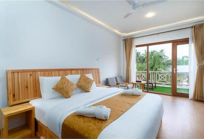 Suite mit Balkon, Ostrov Beach