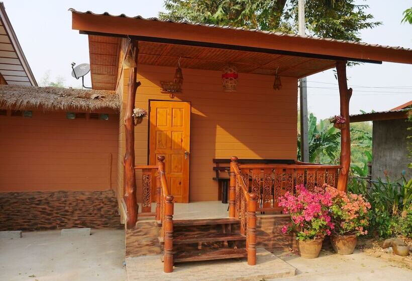 اتاق لوکس, Sisatchanalai Heritage Resort