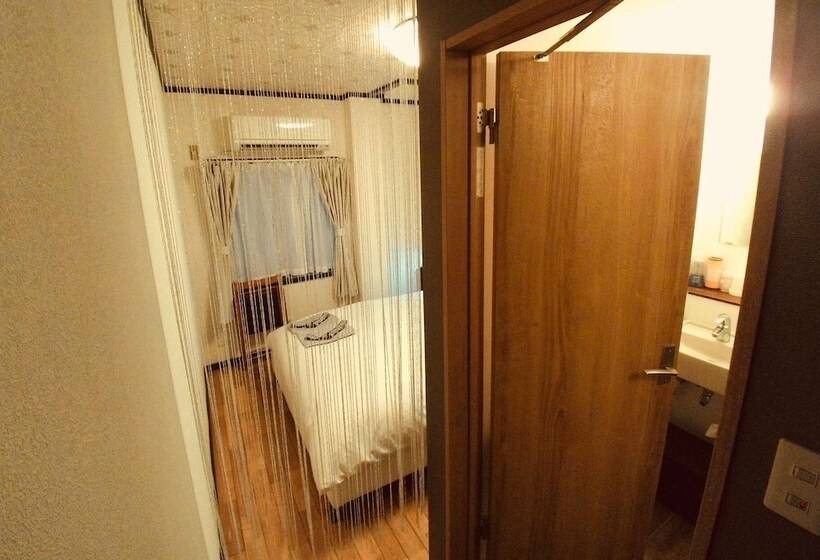 Номер Стандарт, Uno Port Inn