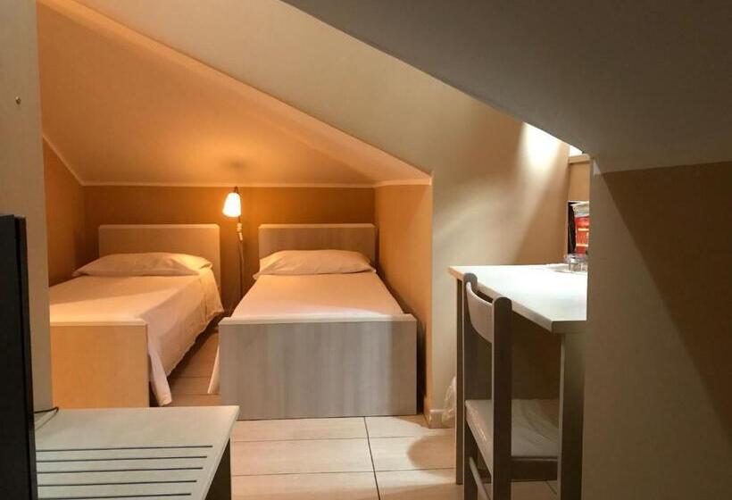 Трежместный Номер Economy, L Incontro B&b Santeramo