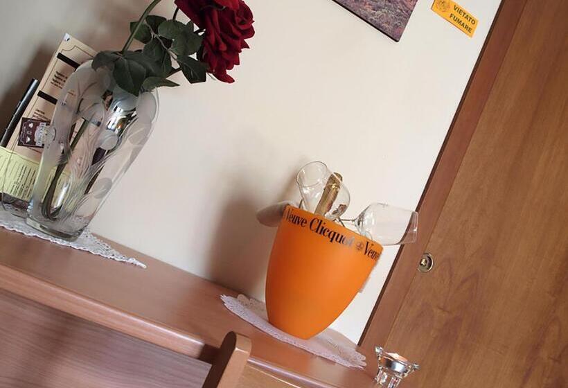 חדר דלוקס, L Incontro B&b Santeramo