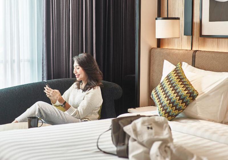 Номер Deluxe, Novotel Karawang