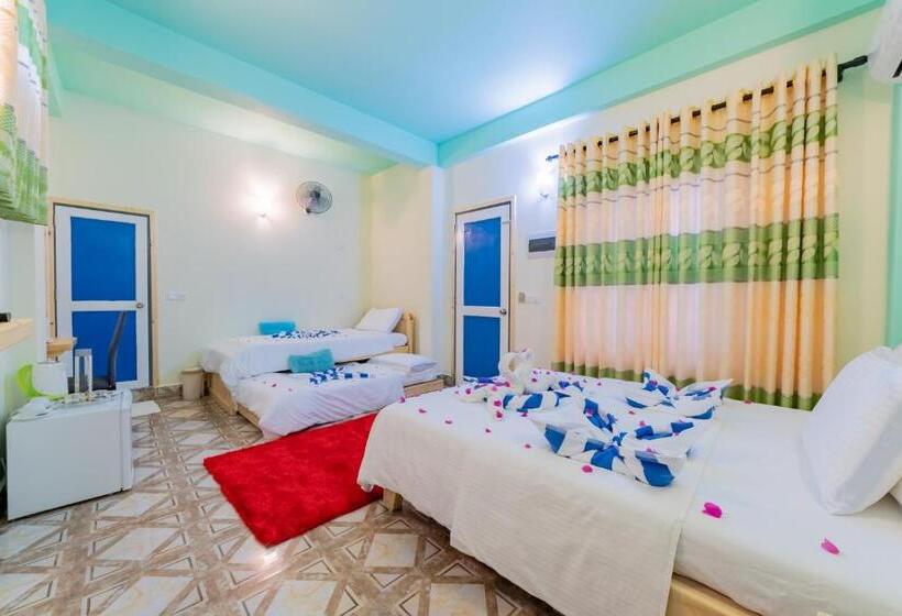 اتاق خانوادگی, Olhumathi View Inn