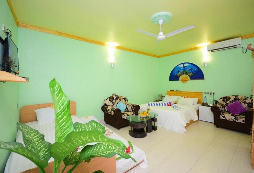 اتاق خانوادگی, Olhumathi View Inn