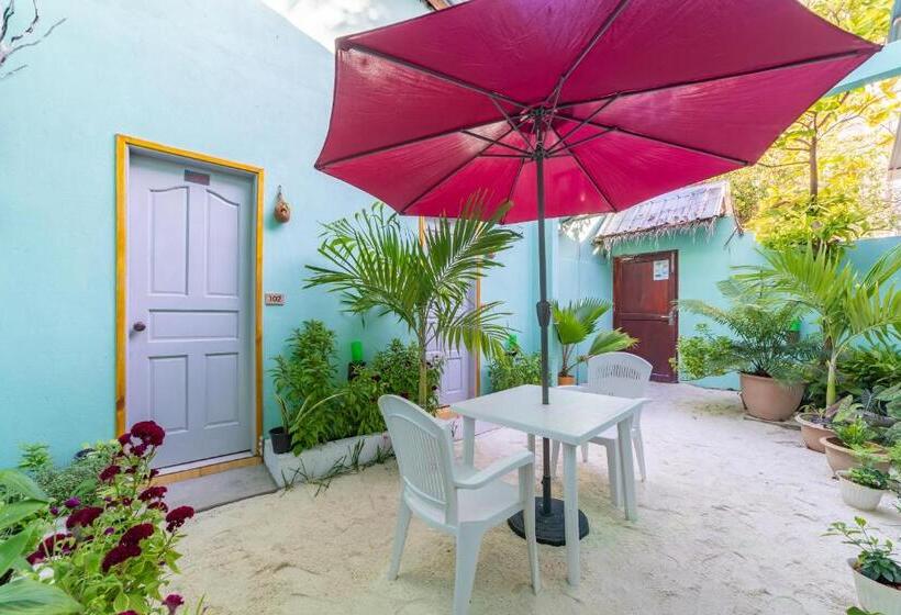 اتاق لوکس, Olhumathi View Inn