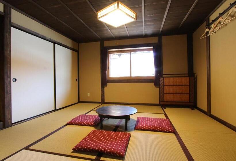 Трехместный Номер Стандарт Совместная Ванная, Guest House Yanagiya