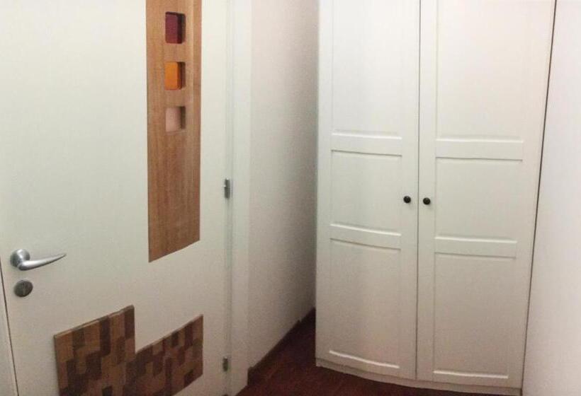 اتاق لوکس یک تخته, B&b Hospital