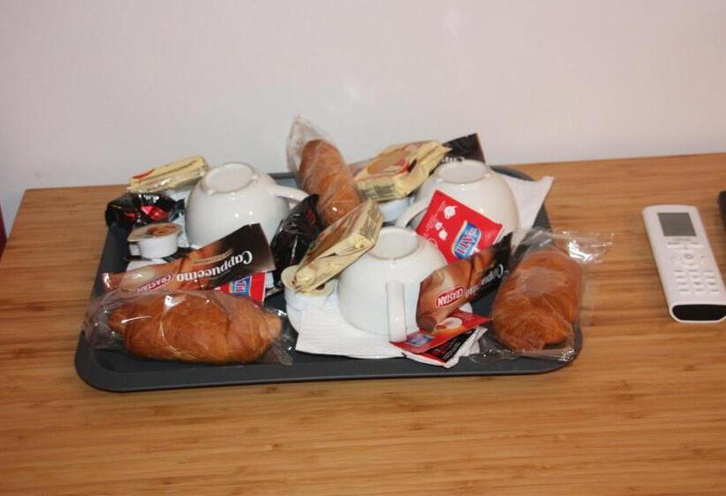 اتاق سوپریور سه تخته, B&b Hospital